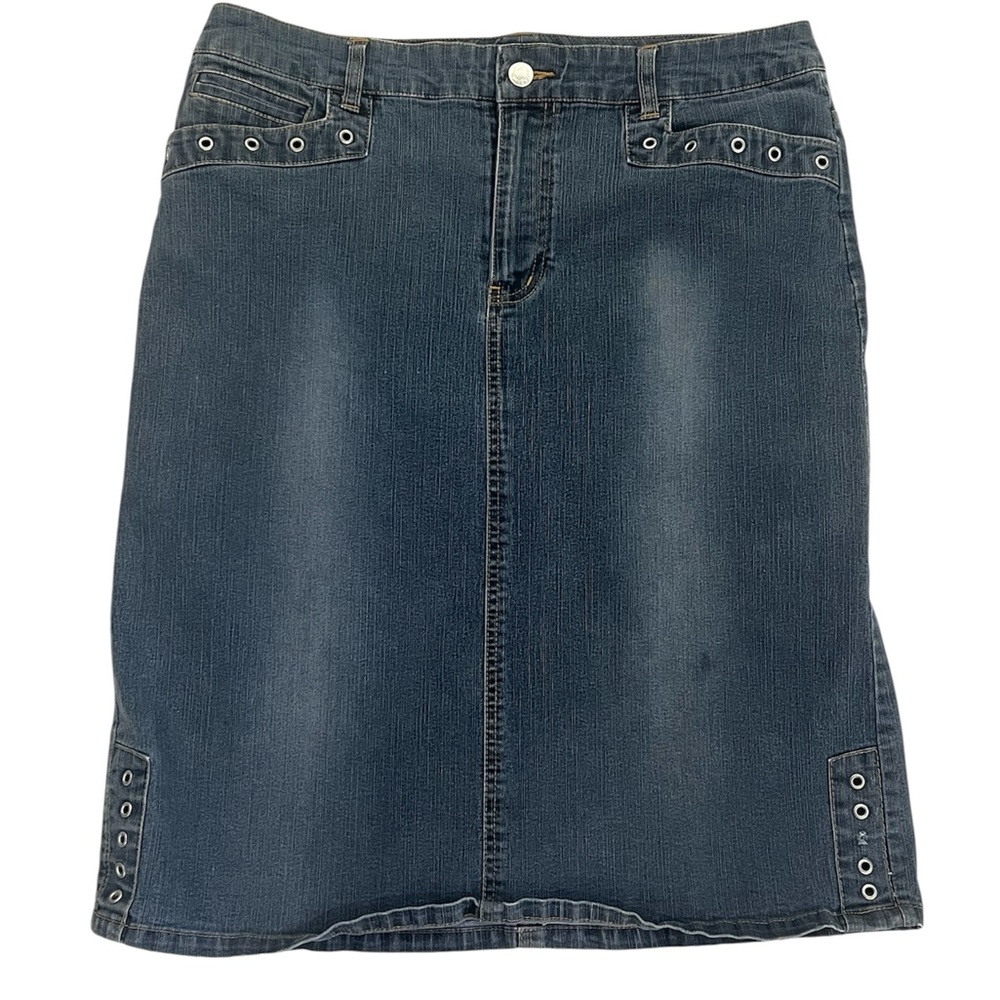 💥Y2K Vintage No Boundaries Blue Denim Skirt with Grommet Accents juniors size 11